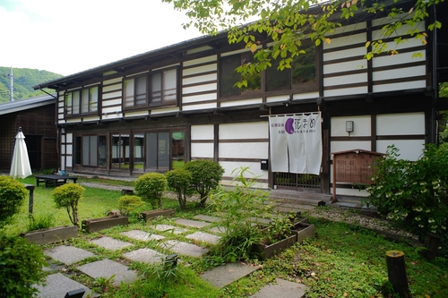 応徳温泉お宿花まめ 施設全景