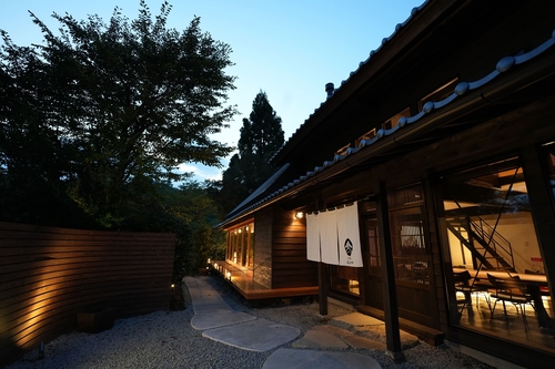 古民家ホテル・グランピングほさかや 施設全景