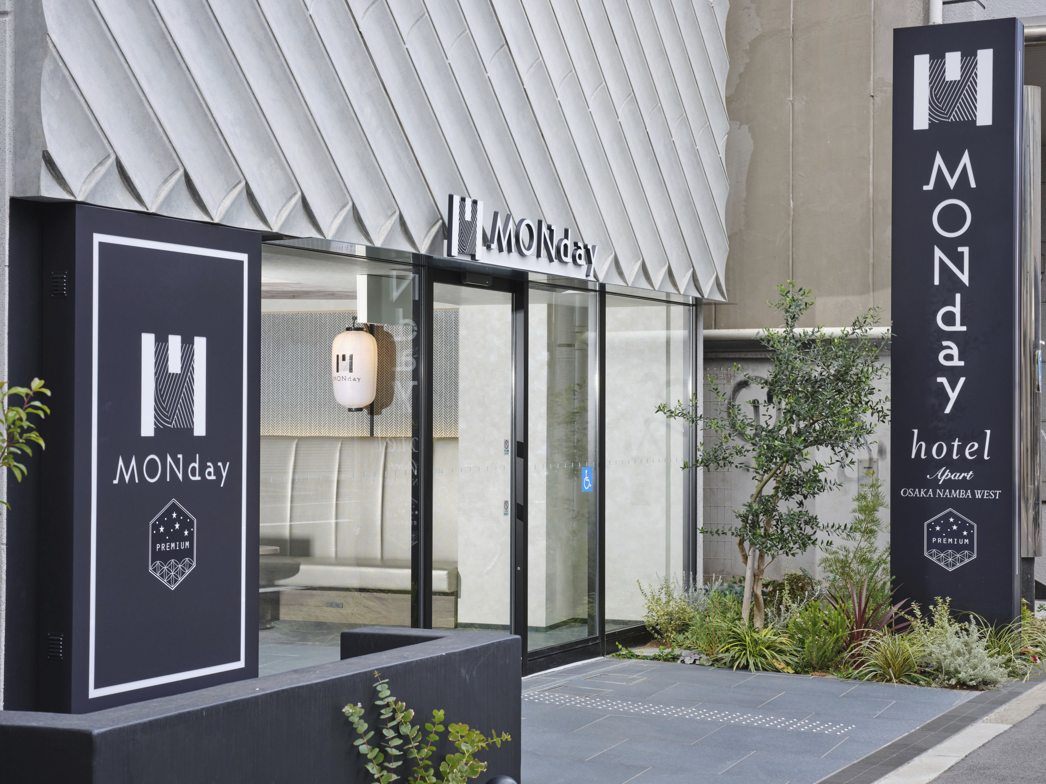 MONday Apart Premium 大阪難波WEST 施設全景