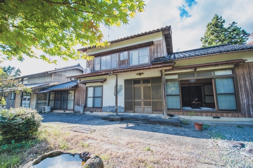 AKIYATO Active Art Hotel<佐渡島> 施設全景