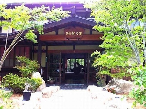 北アルプス絶景！２４時間貸切露天無料入り放題　【２食付き】地元飛騨牛の陶板焼＆鴨の燻製など　＾