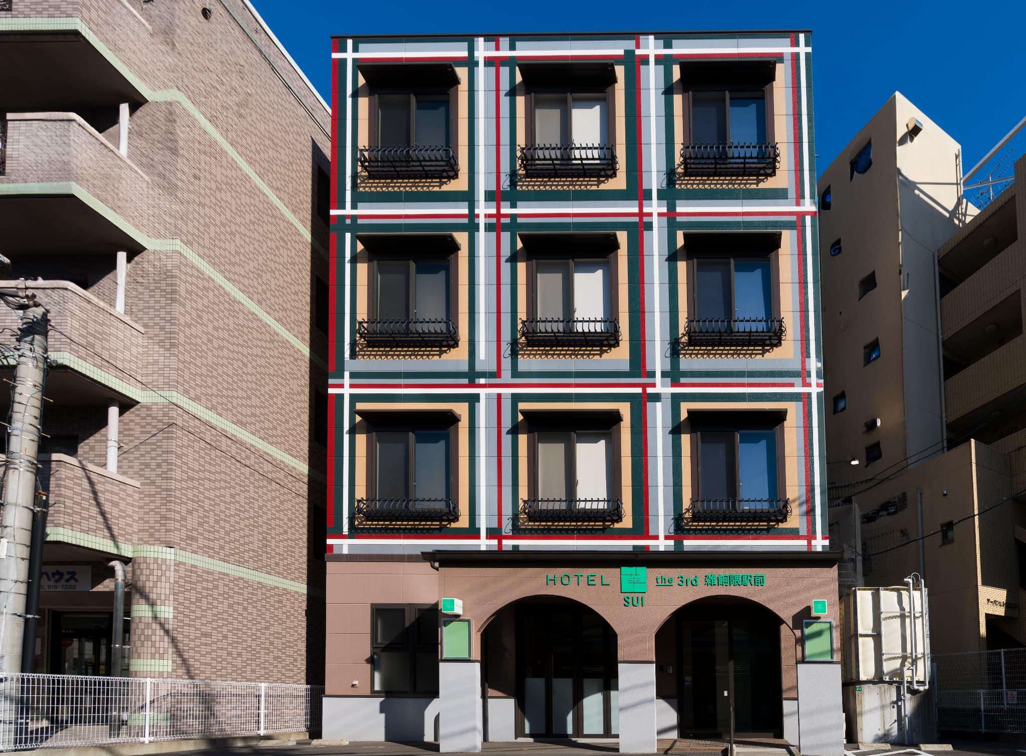 ＨＯＴＥＬ　萃　ｔｈｅ　３ｒｄ～雑餉隈駅前