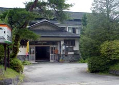東鳴子温泉　黒湯の高友旅館 施設全景