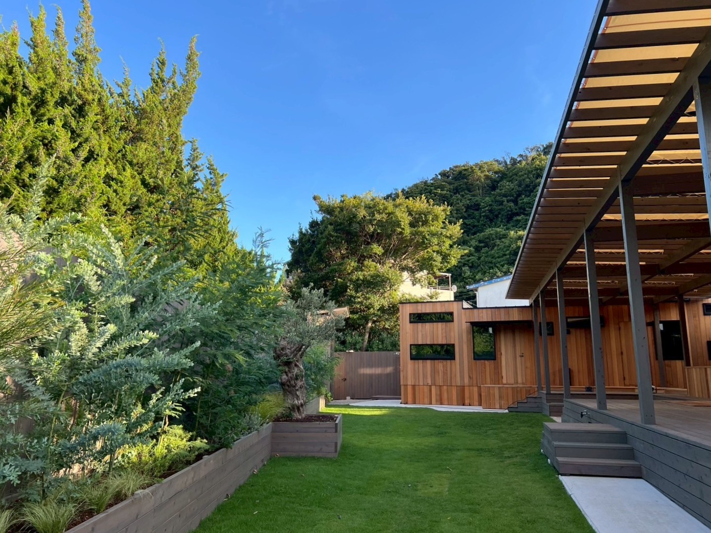 Ｔｉｎｙ　Ｂａｓｅ　Ｔｈｅ　Ｉｒｉｔａーｈａｍａ&nbsp;施設全景