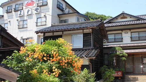 新鮮海幸の宿 よどや 施設全景