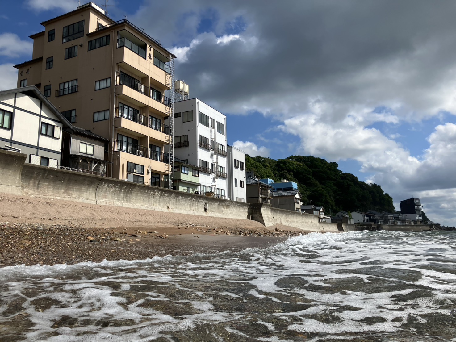 波の上の特等席 越前厨温泉 金龍