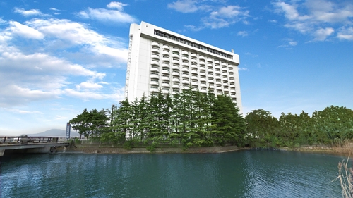ホテル琵琶湖プラザ（ＢＢＨホテルグループ） 施設全景