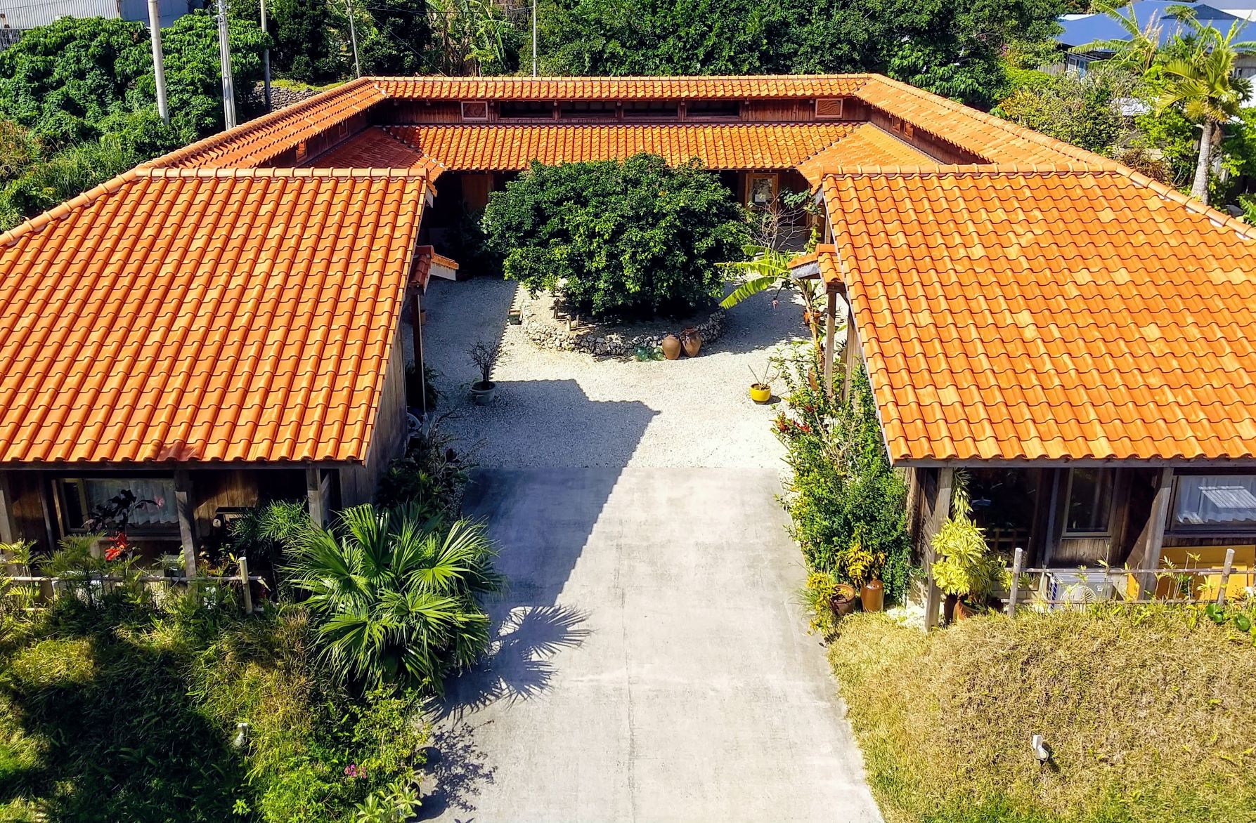 コチンダホテル<沖永良部島> 施設全景