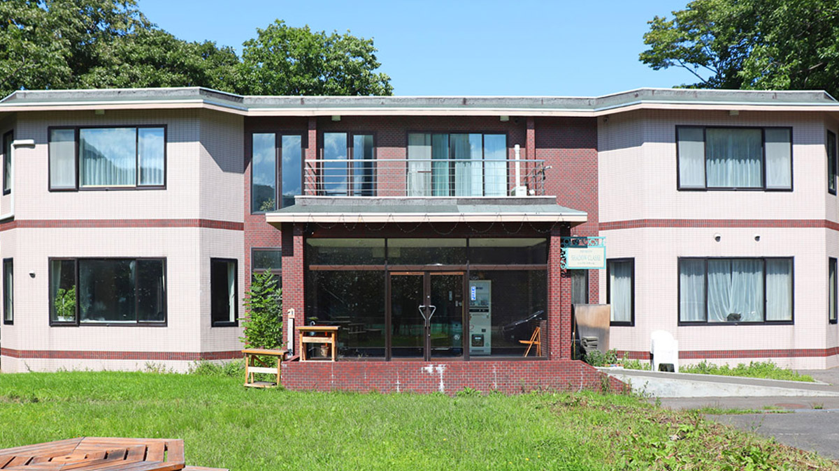 ペンション シャドウ クラッセ 施設全景