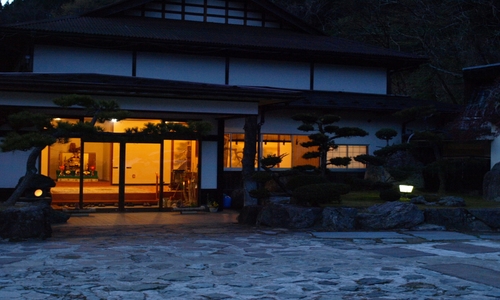 湯村温泉　伯雲亭 施設全景