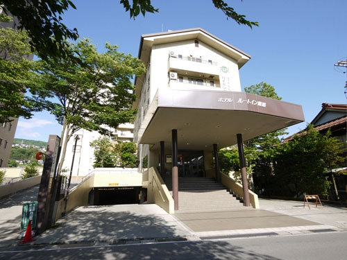 上諏訪天然温泉「七釜混合」ホテルルートイン上諏訪 施設全景