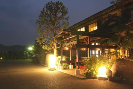 割烹旅館 大進館 施設全景