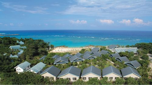 ホテルサンセットリゾート <徳之島> 施設全景