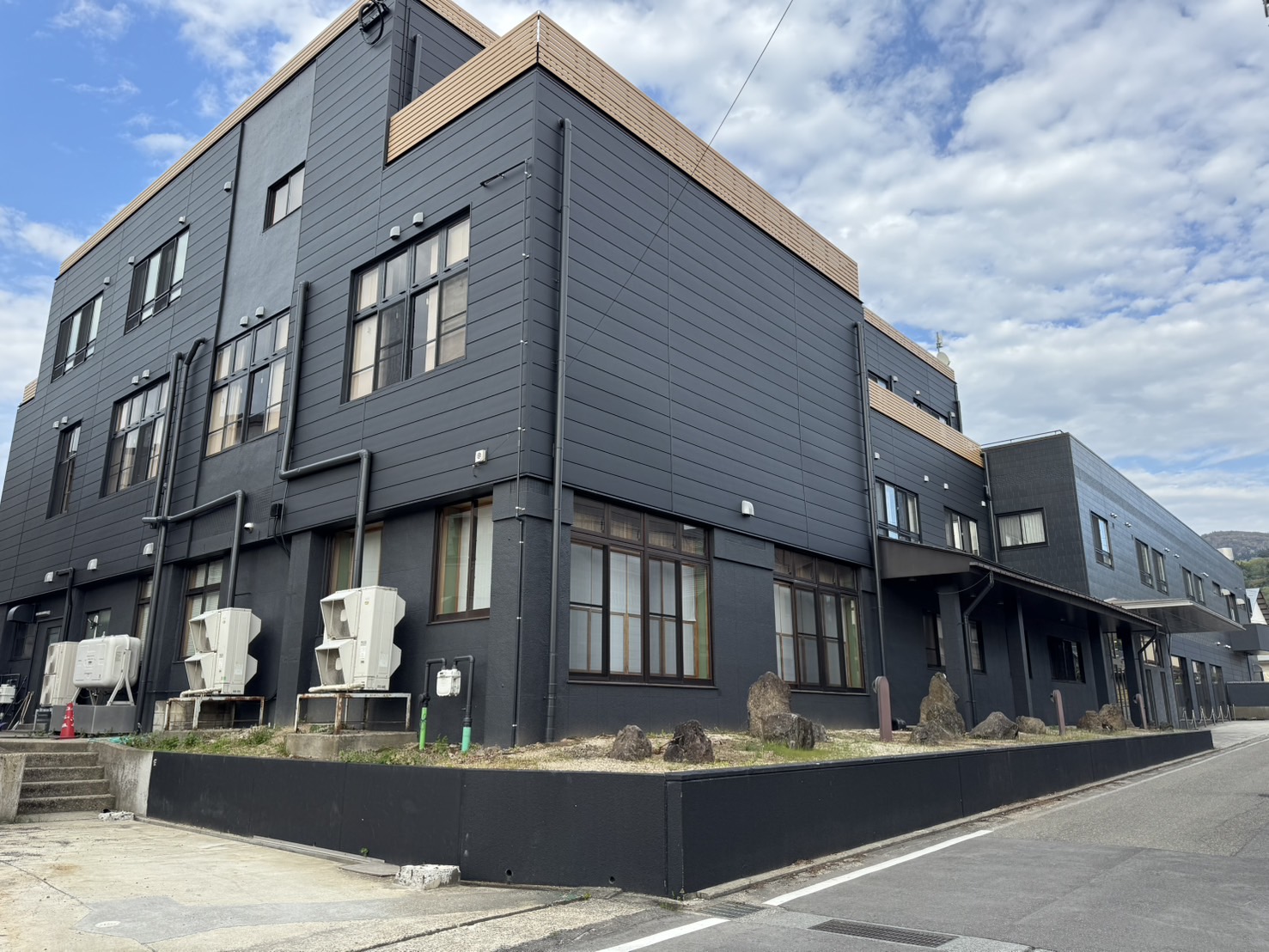 ホテル いづみや<福島県会津若松市> 施設全景