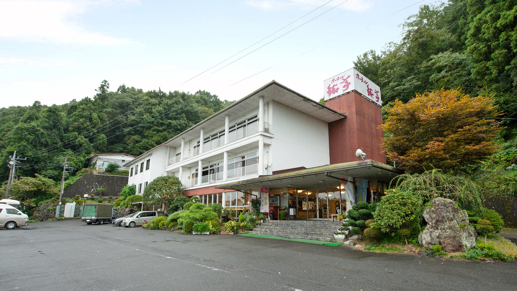 ホテル鮎亭 施設全景