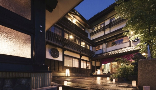 深山荘 高見屋 施設全景