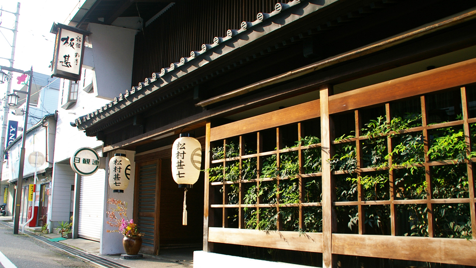 料亭旅館板甚 施設全景