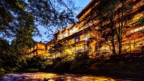 山中温泉 白鷺湯たわらや 施設全景