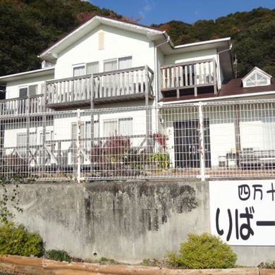 四万十りばーさいど 施設全景