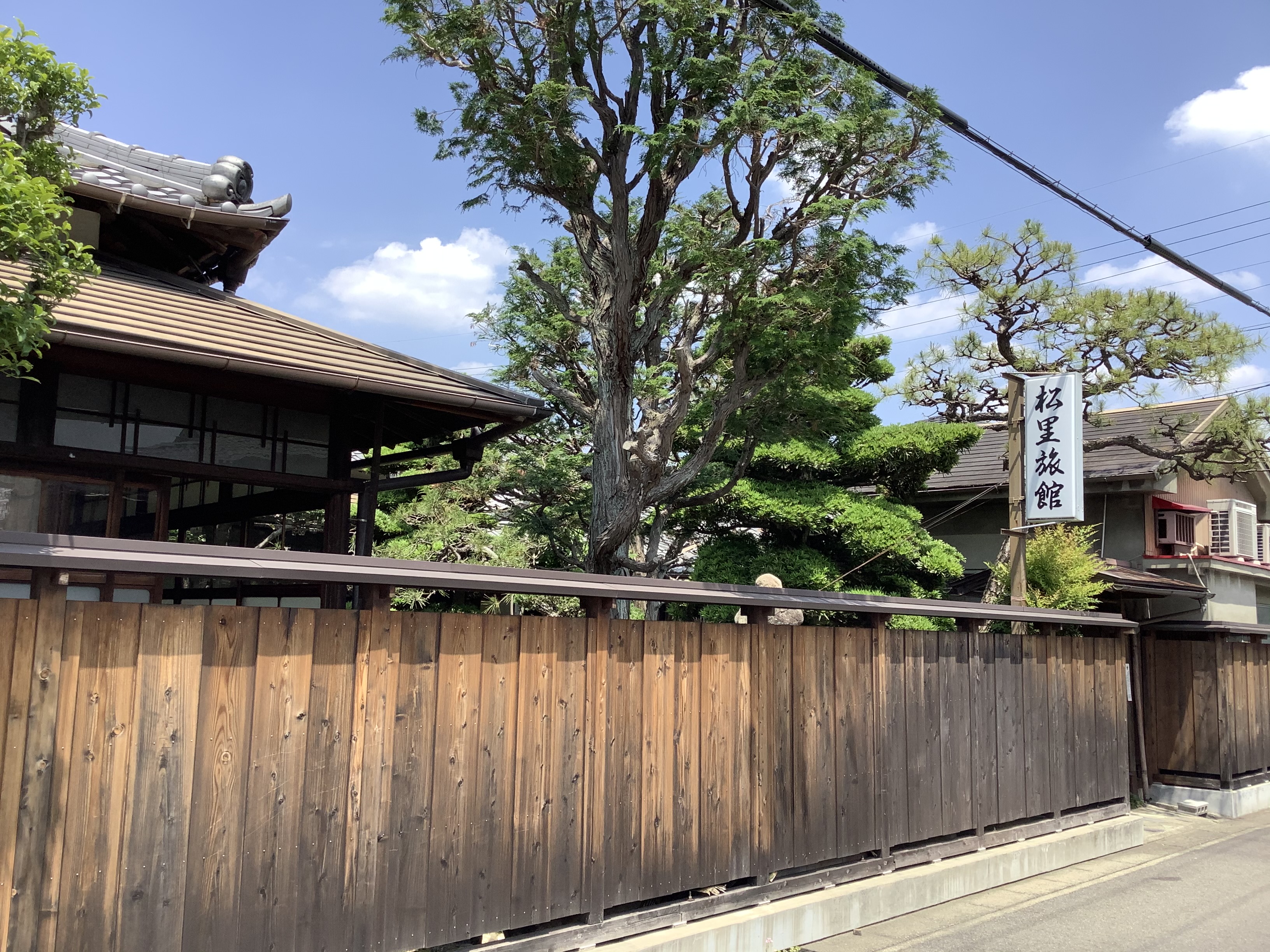 松里旅館 施設全景
