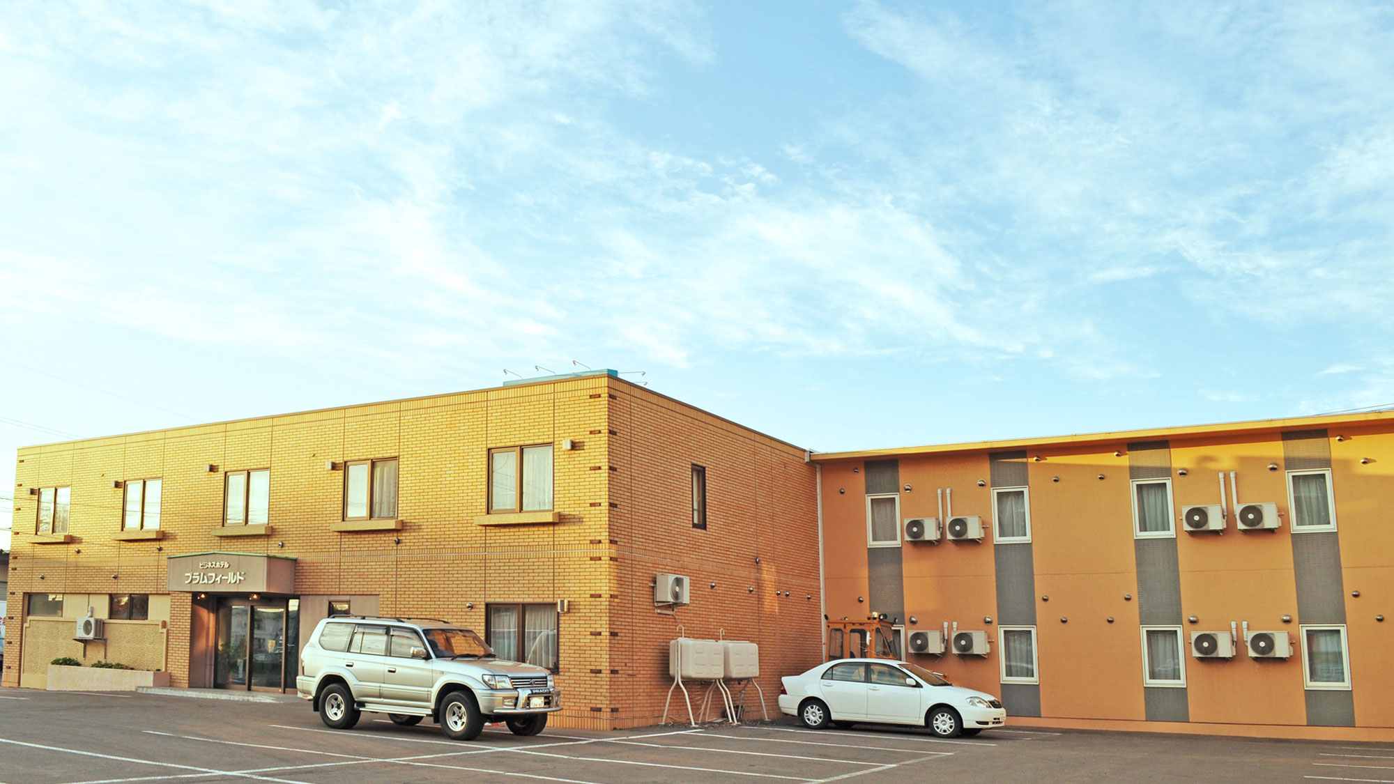 ビジネスホテル プラムフィールド 施設全景