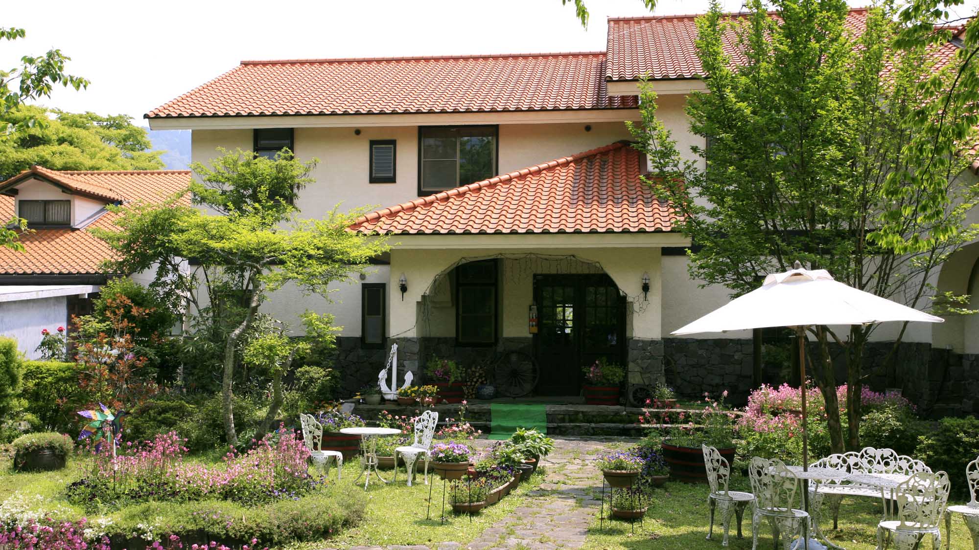 ストーンハウス INN キャメリオ 施設全景