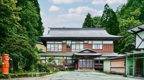 白布温泉 中屋別館 不動閣 施設全景