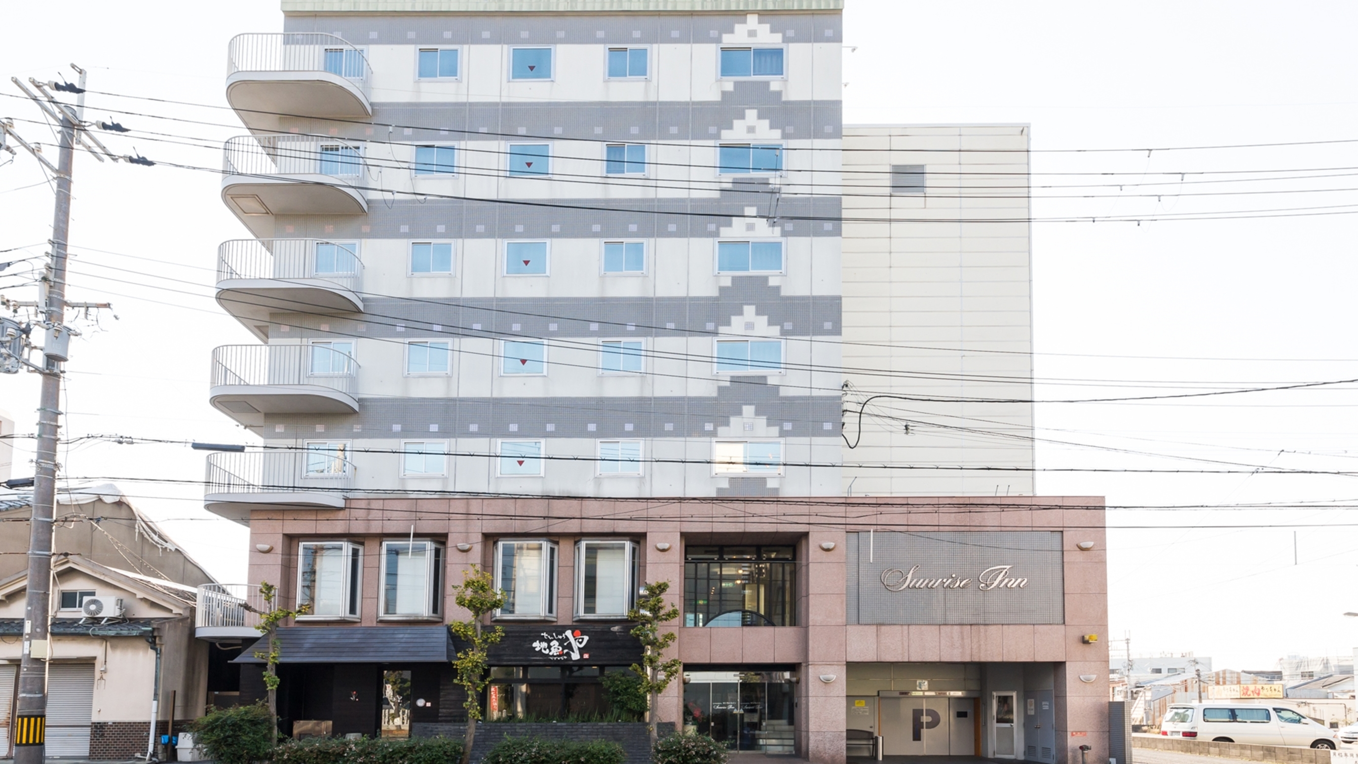 ホテルサンライズイン 施設全景