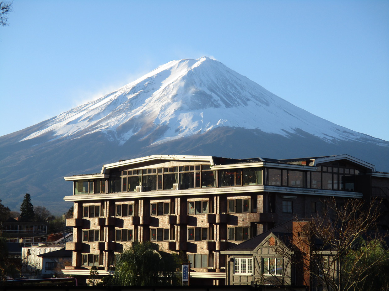 富士河口湖温泉郷 四季の宿 富士山 施設全景