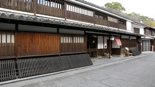 吉井旅館 施設全景