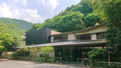 中川温泉　魚山亭やまぶき 施設全景