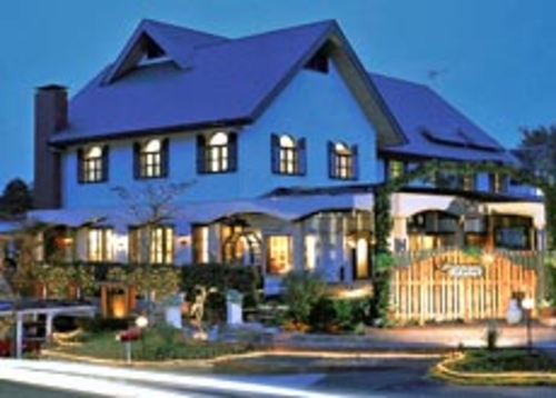 ペンション もしもしピエロ 施設全景