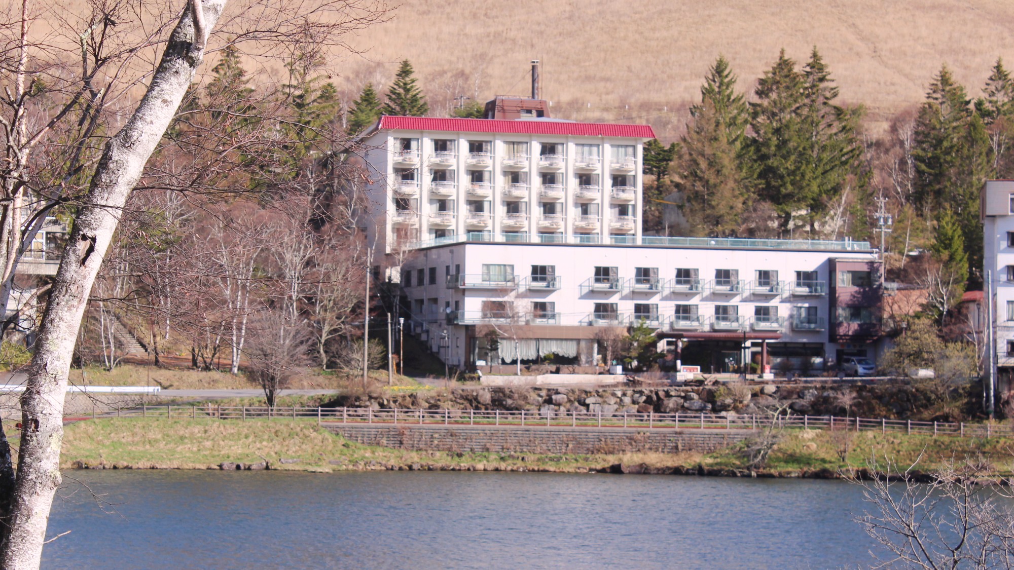 白樺湖レイクサイドホテル山幸閣 施設全景