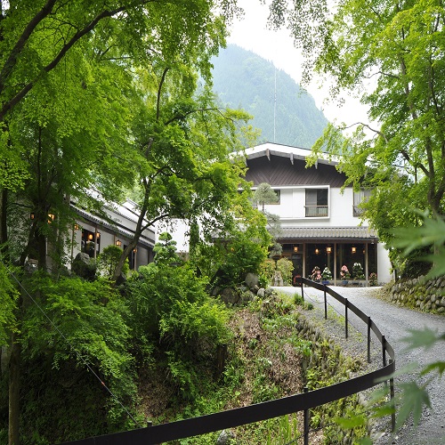 奥秩父 谷津川館 人気の無料サービス 貸切風呂と足湯 楽天トラベル