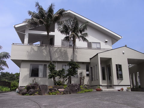 Kencha Rumah ケンチャ・ルマ <八丈島>