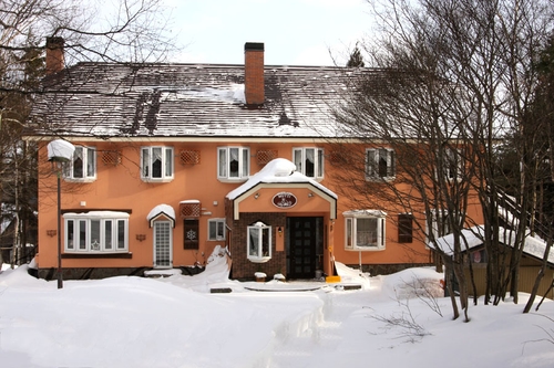 安比高原 ペンション むってい 施設全景