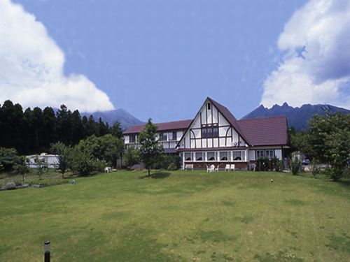 くつろぎと料理の宿 RESHUKU 森のレンガ館 施設全景