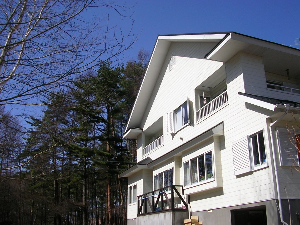 八ヶ岳ポニーユースホステル 施設全景