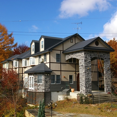 ペンション ヴェルレーヌ 施設全景