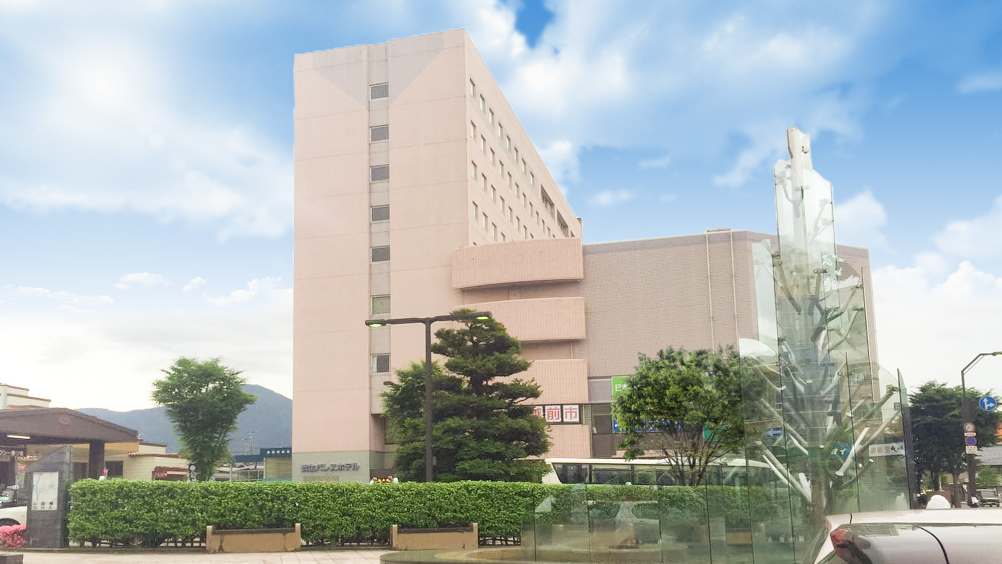ホテルクラウンヒルズ武生駅前(BBHホテルグループ) 施設全景