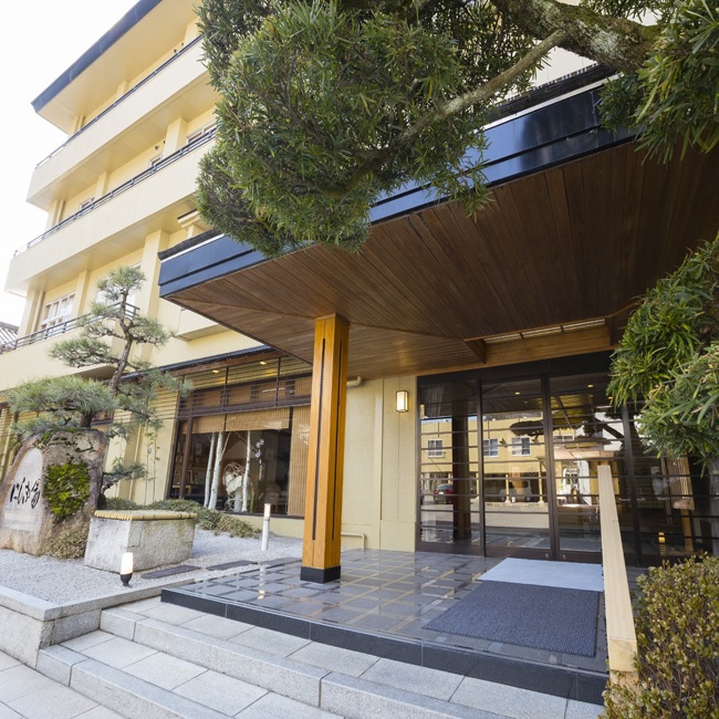 湯郷温泉 花の宿 にしき園 施設全景