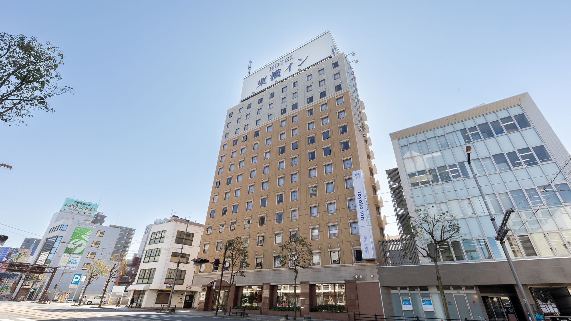 東横INN松山一番町 施設全景