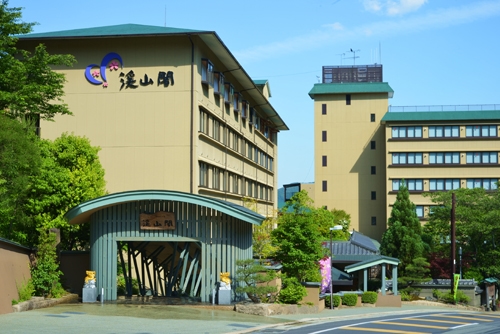 写真:おもてなしの宿 渓山閣