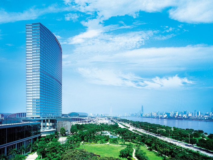 シャングリ・ラ ホテル 広州 （広州香格里拉大酒店）(SHAGRI-LA HOTEL