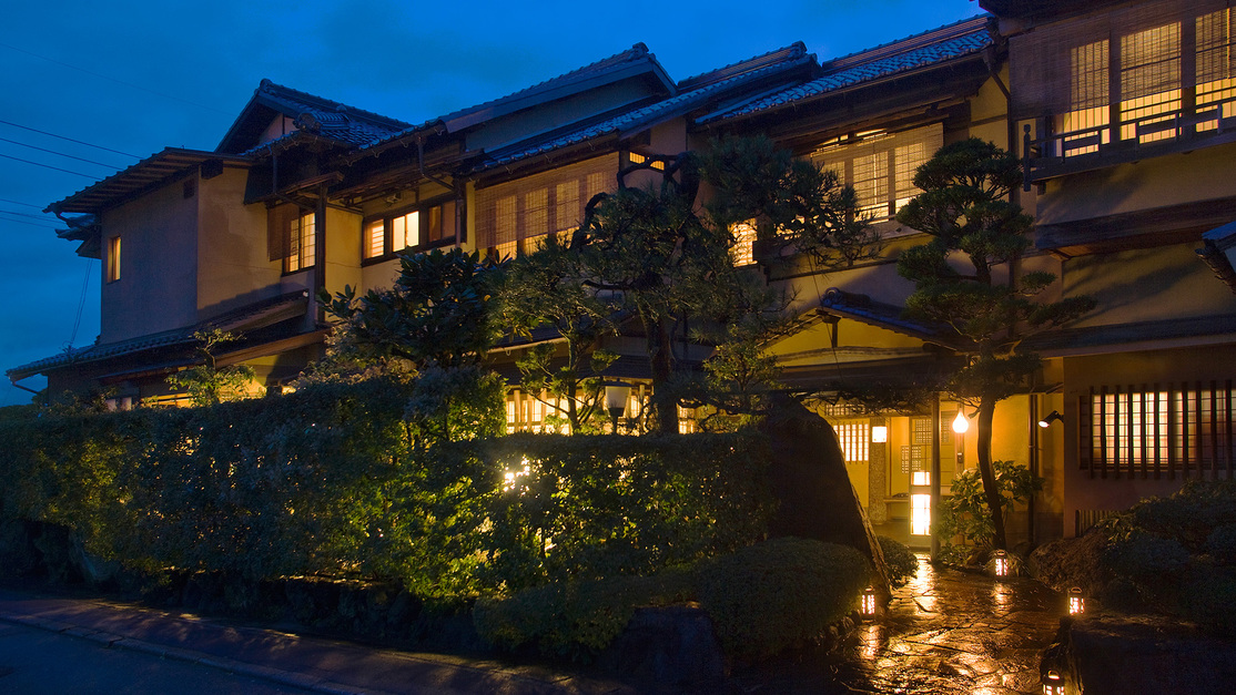 宮津温泉　料理旅館　茶六別館 施設全景