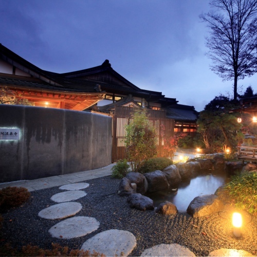 施設全景
