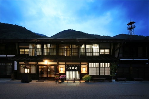 木曽路 奈良井宿 伊勢屋 施設全景