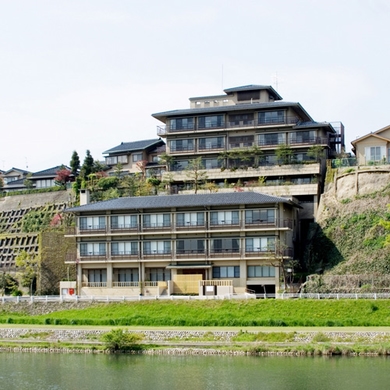 金沢市周辺の旅館 宿泊予約 格安予約 宿泊料金比較 検索 トラベルコ 金沢市周辺の旅館 宿泊予約 格安予約 宿泊料金比較 検索 トラベルコ