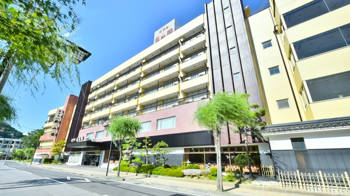 写真:戸倉上山田温泉 ホテル圓山荘