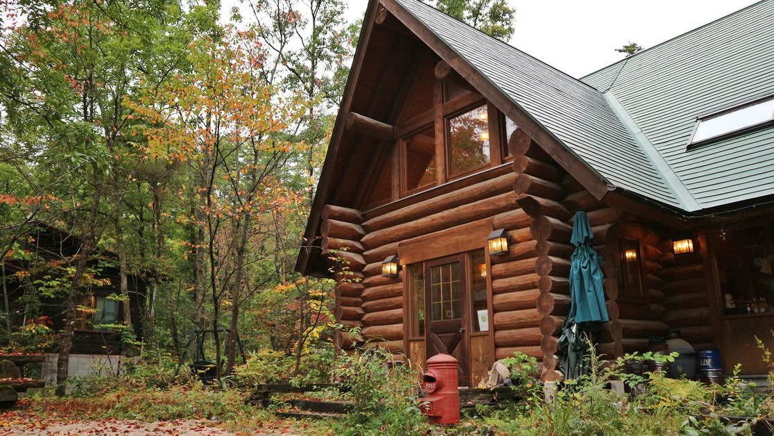 カナディアンログハウスの宿 安曇野遊人 施設全景